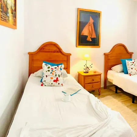 Amazing Sea Views In Cactus Blanco Apartment Los Cristianos (Tenerife)